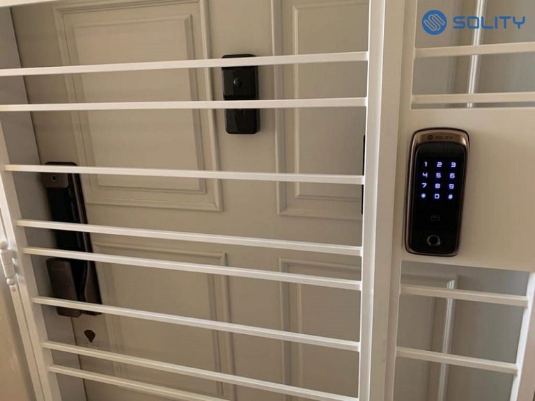 Lắp đặt khóa cửa điện tử ngoài trời giúp bảo vệ an ninh hiệu quả