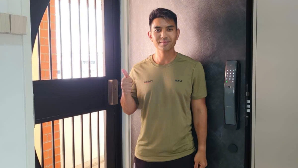 Khóa Cửa Điện Tử