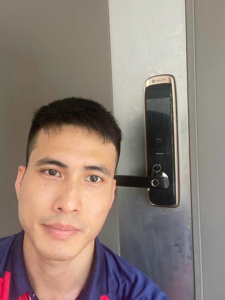 Khóa Cửa Vân Tay Solity