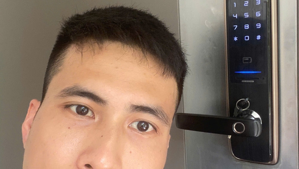 Khóa Vân Tay Cho Cửa Nhôm