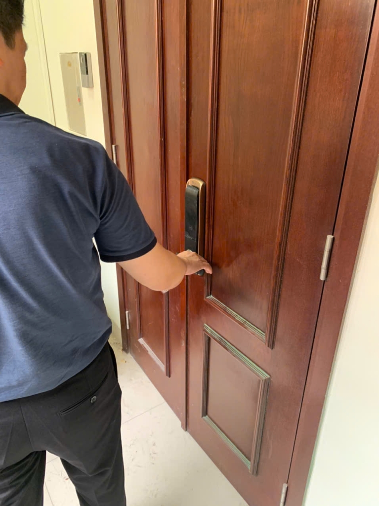 Cách Đổi Mật Khẩu Khóa Vân Tay