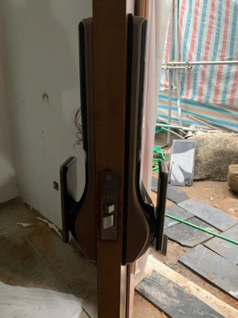 Khóa Cửa Vân Tay