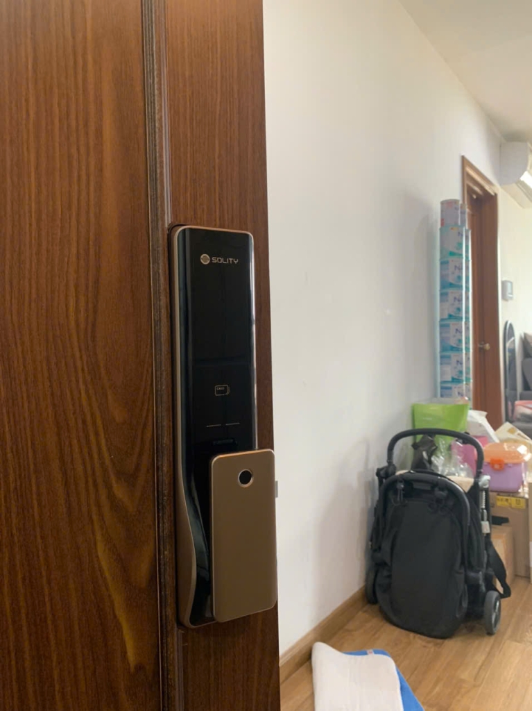 Khóa Cửa Vân Tay Văn Phòng