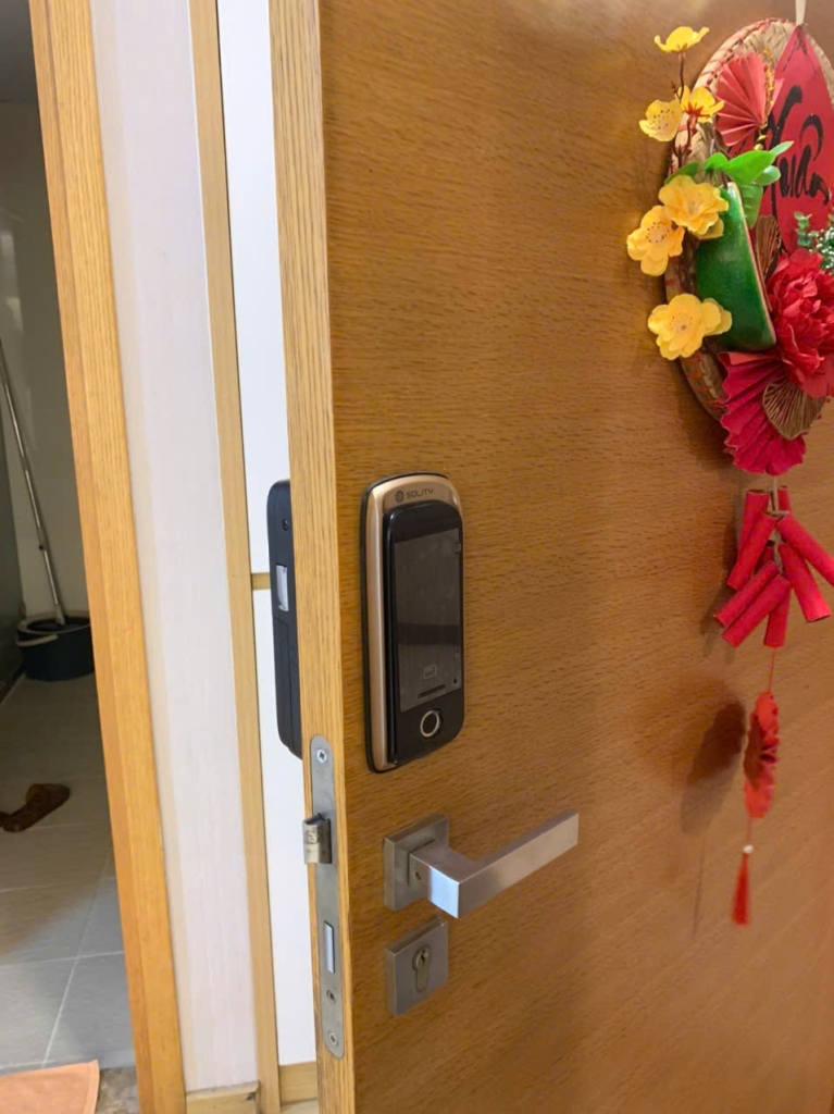 Khóa Vân Tay Hết Pin