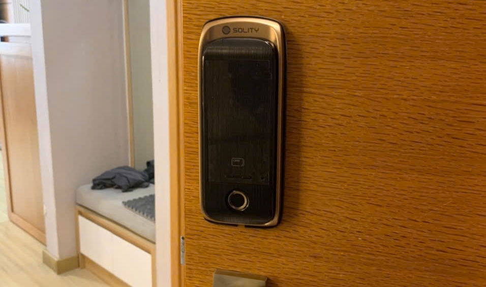 Bảo Dưỡng Khóa Cửa Vân Tay