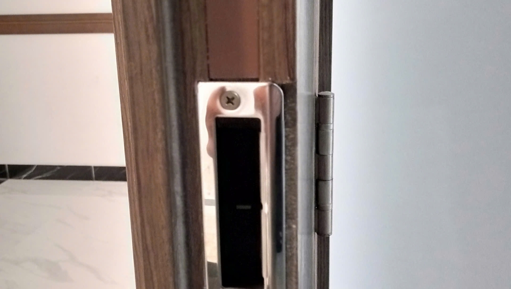 khóa cửa vân tay