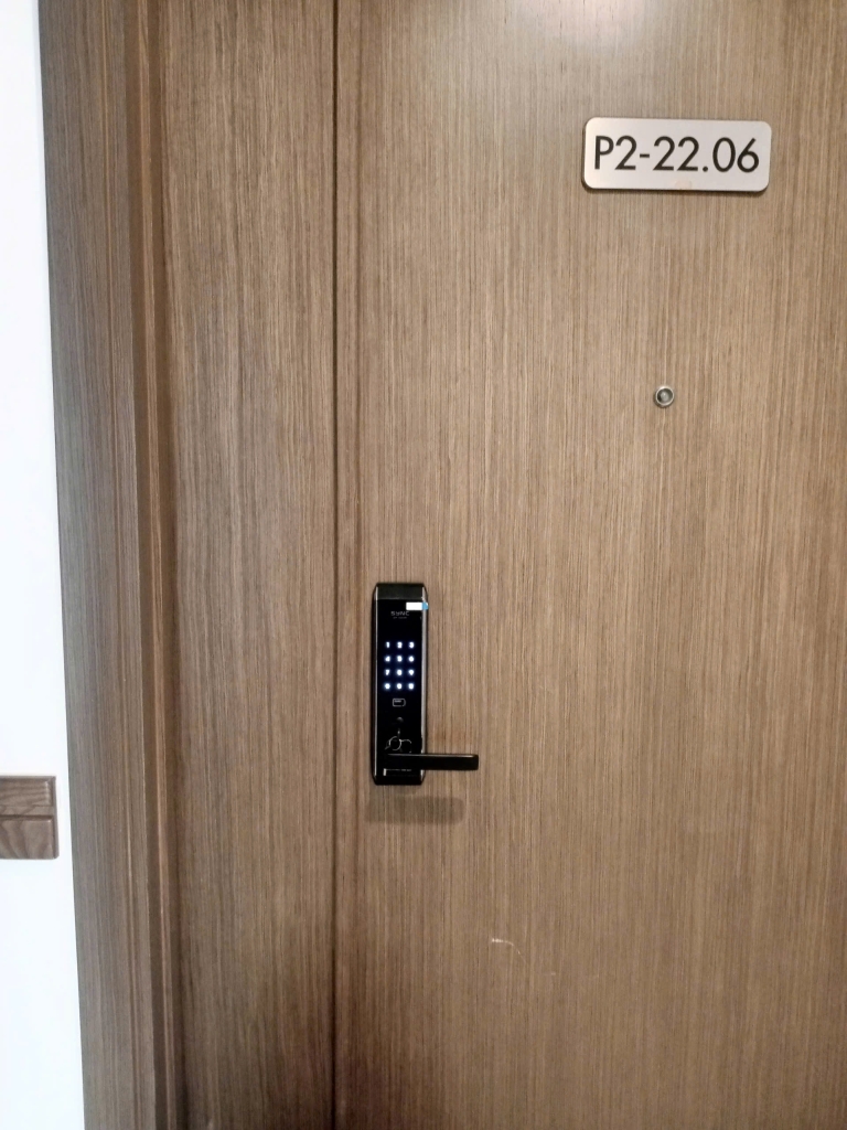 khóa cửa vân tay