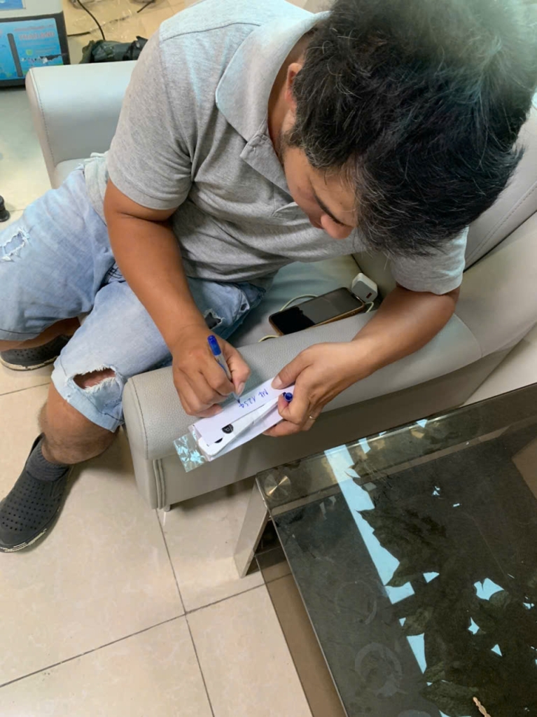 khóa cửa vân tay