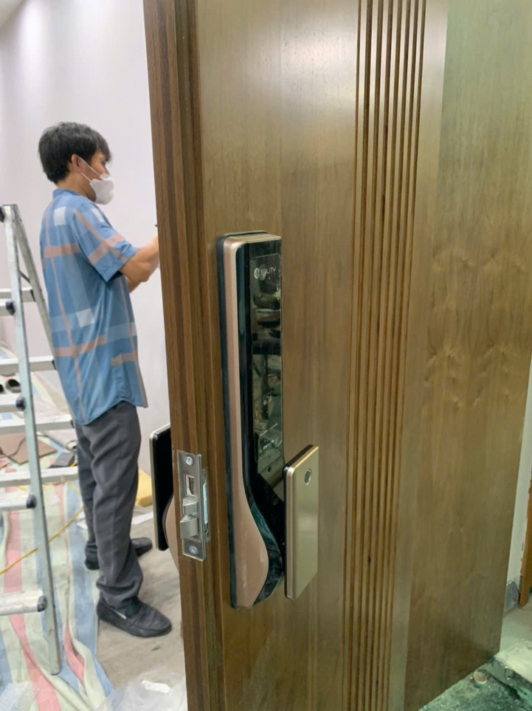 khóa cửa vân tay