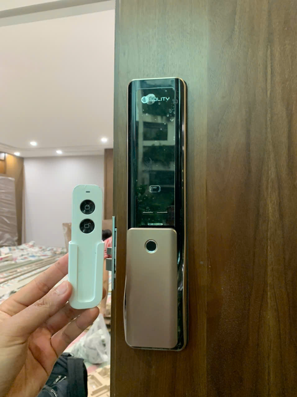 Bảo Dưỡng Khóa Cửa Vân Tay