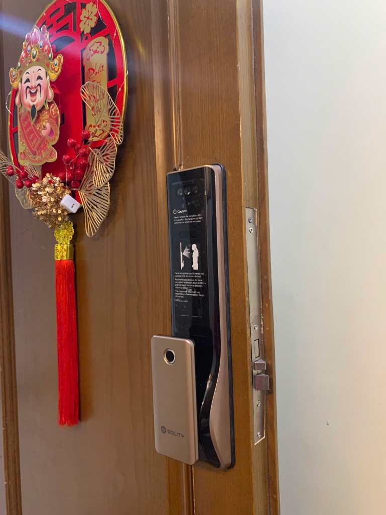 khóa cửa vân tay